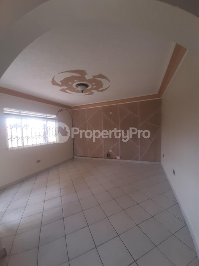 2 bedroom Apartment Block Apartment for rent bweyogerere road  Wakiso Central - 5