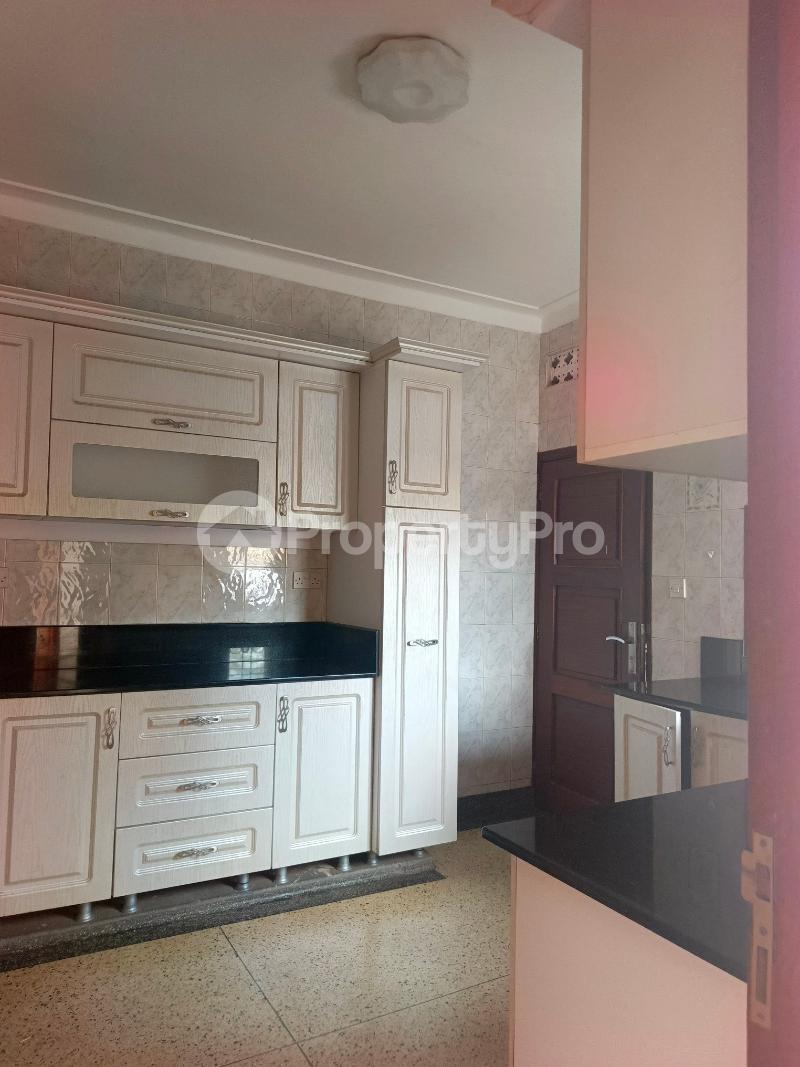 4 bedroom Apartment Block Apartment for rent kololo road Kira Wakiso Central - 5