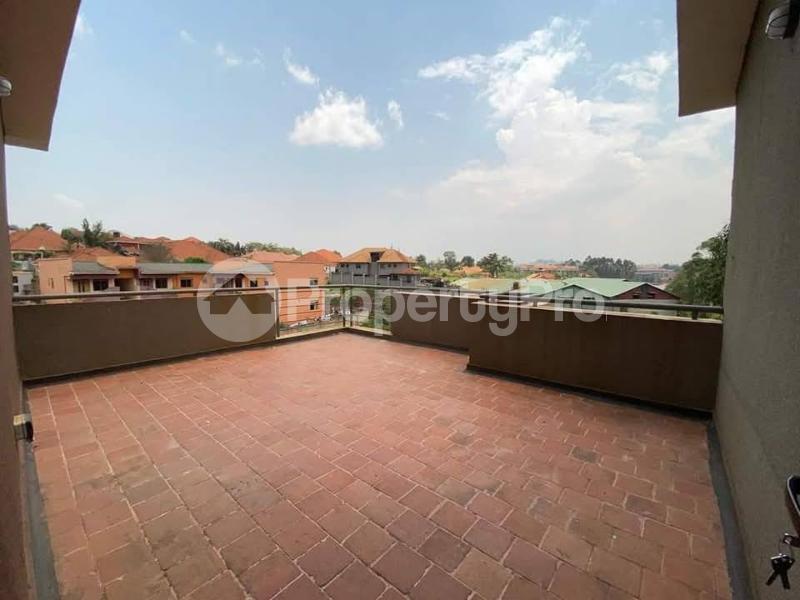4 bedroom Apartment Block Apartment for rent najjera road Wakiso Central - 2