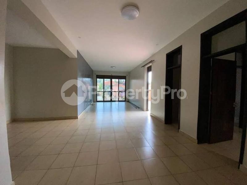 4 bedroom Apartment Block Apartment for rent najjera road Wakiso Central - 4