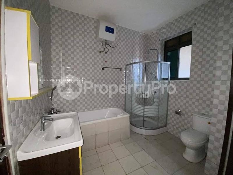 4 bedroom Apartment Block Apartment for rent najjera road Wakiso Central - 8