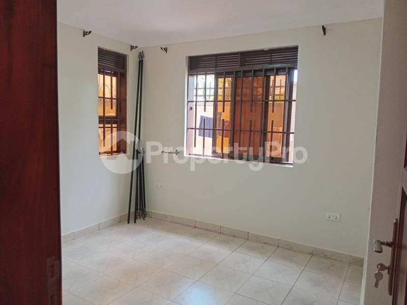 5 bedroom Apartment Block Apartment for rent Kyaliwajjala road Wakiso Central - 10