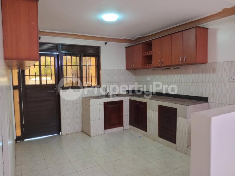 5 bedroom Apartment Block Apartment for rent Kyaliwajjala road Wakiso Central - 5