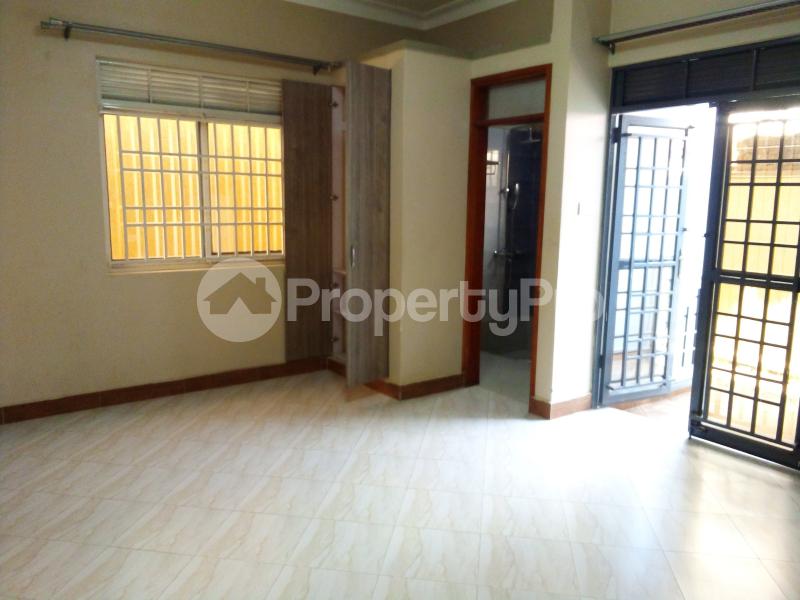 1 bedroom mini flat  Studio Apartment for rent namugongo road Wakiso Central - 6