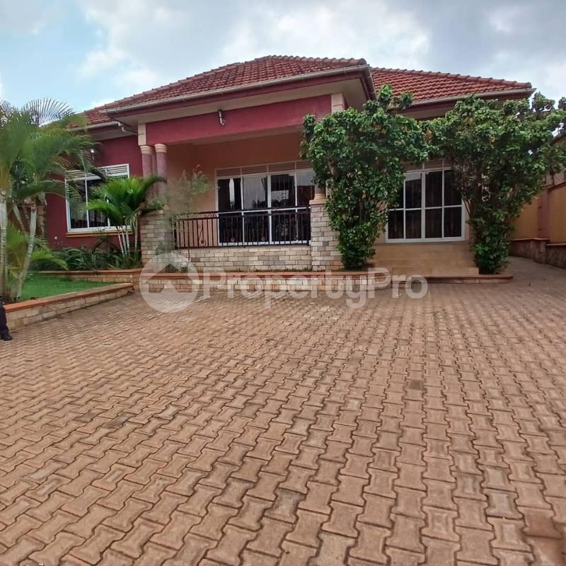 4 bedroom Bungalow Apartment for rent Kyambogo  Kampala Central Kampala Central - 1