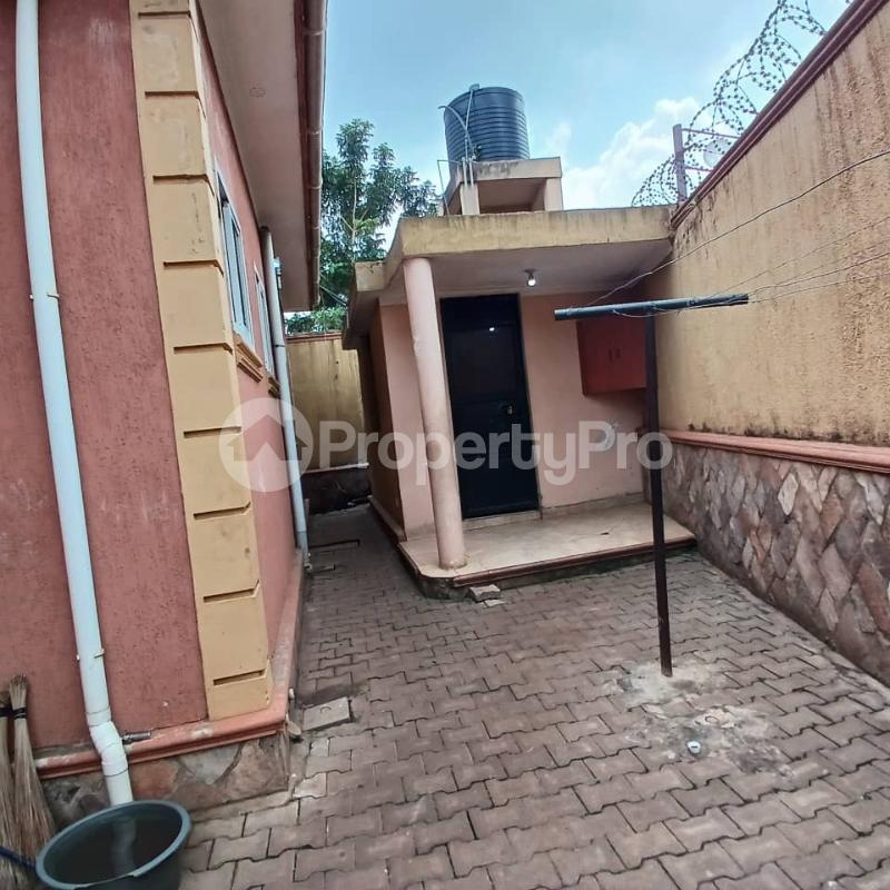 4 bedroom Bungalow Apartment for rent Kyambogo  Kampala Central Kampala Central - 10