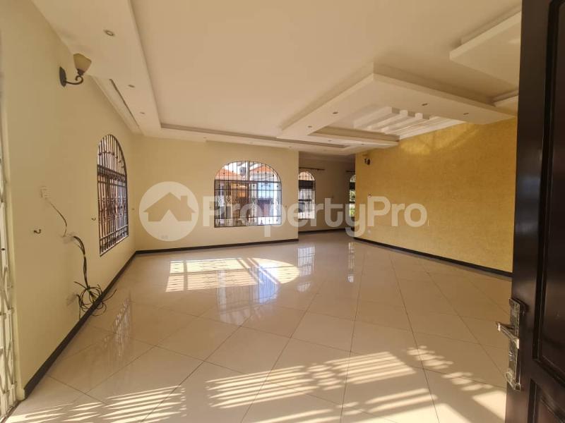 5 bedroom Bungalow Apartment for rent Ntinda  Nakawa Kampala Central - 3