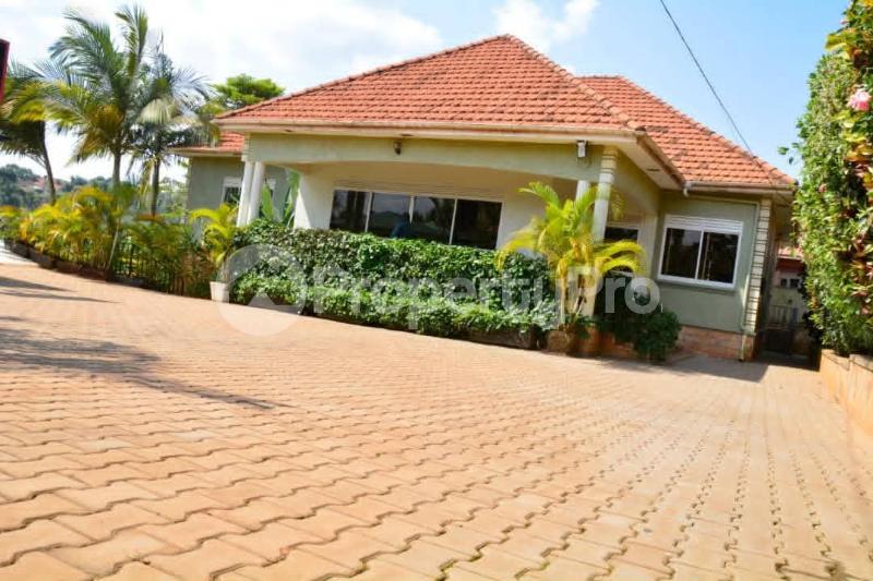 4 bedroom Bungalow Apartment for rent Najjera road  Wakiso Central - 2