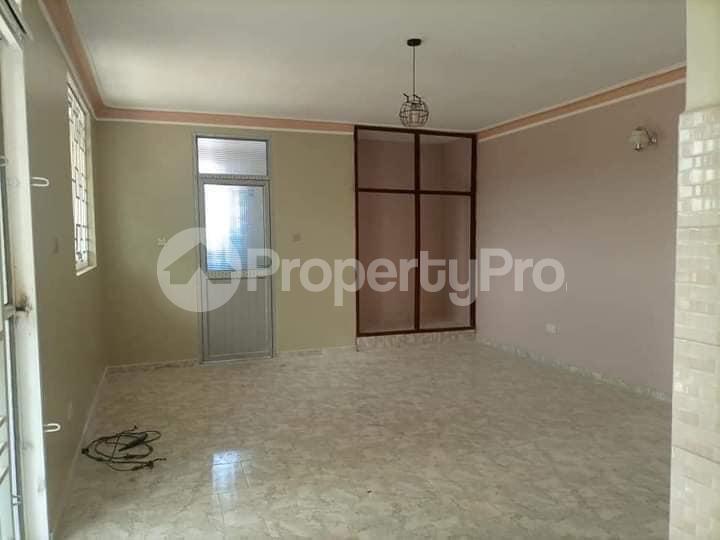 1 bedroom mini flat  Apartment Block Apartment for rent kyanja road Wakiso Central - 4