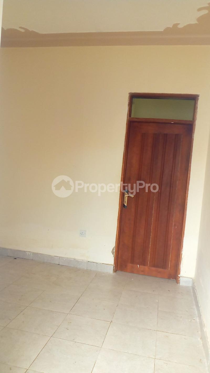 1 bedroom mini flat  Apartment Block Apartment for rent gayaza road Gayaza Wakiso Central - 8