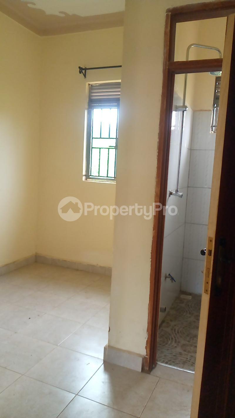 1 bedroom mini flat  Apartment Block Apartment for rent gayaza road Gayaza Wakiso Central - 3