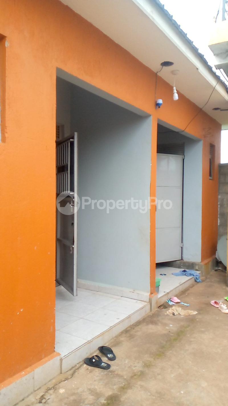 1 bedroom mini flat  Apartment Block Apartment for rent gayaza road Gayaza Wakiso Central - 5