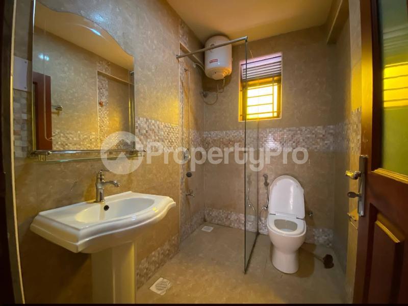 2 bedroom Apartment Block Apartment for rent Kisaasi road Kisaasi Kampala Central - 3