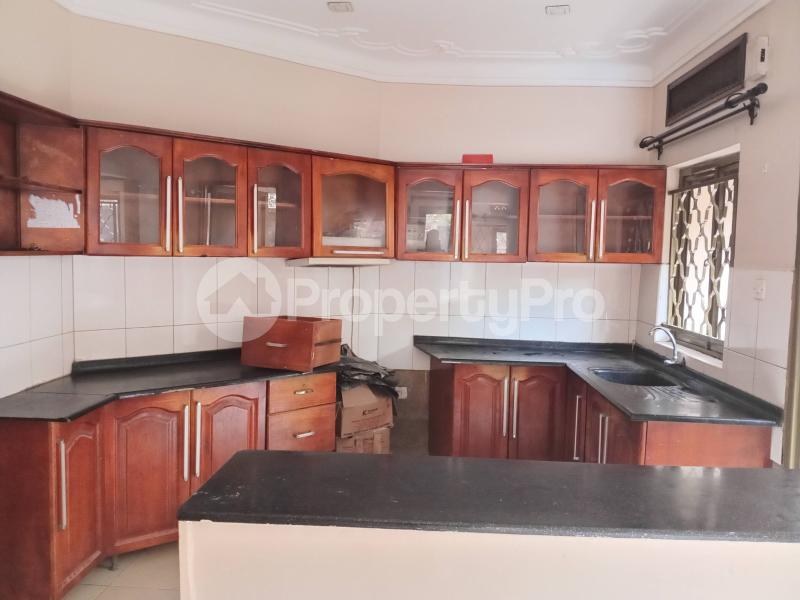 Apartment Block Apartment for rent Kyaliwajjala road Wakiso Central - 11