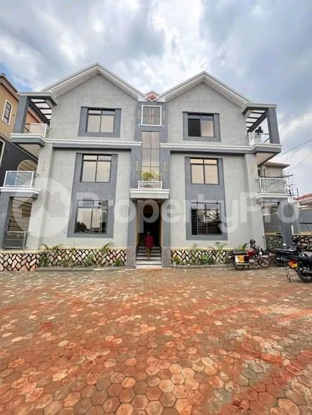 1 bedroom mini flat  Apartment Block Apartment for rent Kisaasi road Kisaasi Kampala Central - 7