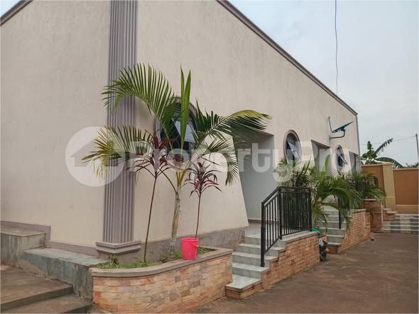 1 bedroom mini flat  Apartment Block Apartment for rent namugongo road Wakiso Central - 5