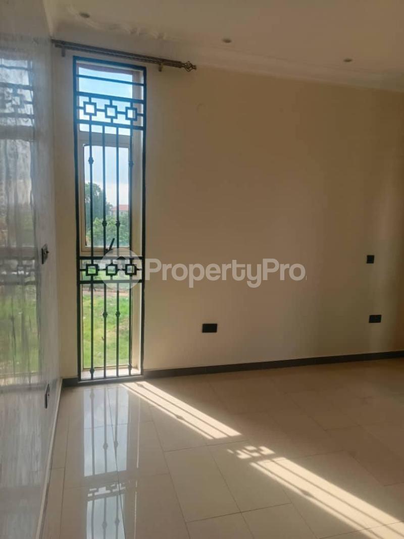 2 bedroom Apartment Block Apartment for rent Kyanja road Kampala Central - 2