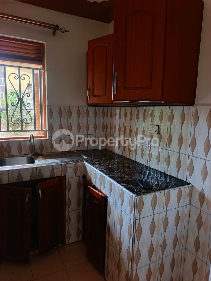 2 bedroom Apartment Block Apartment for rent Mbalwa road Wakiso Central - 5