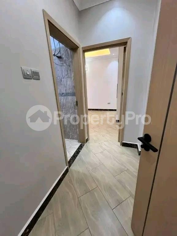 2 bedroom Apartment Block Apartment for rent zana road Wakiso Central - 9