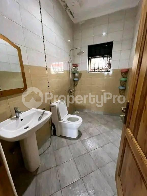 2 bedroom Apartment Block Apartment for rent Buziga road Kampala Central - 5