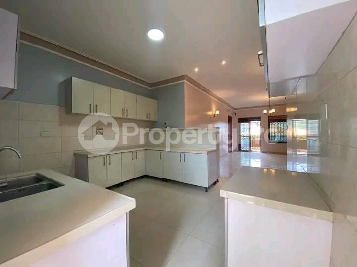 2 bedroom Apartment Block Apartment for rent kira road Kira Wakiso Central - 3