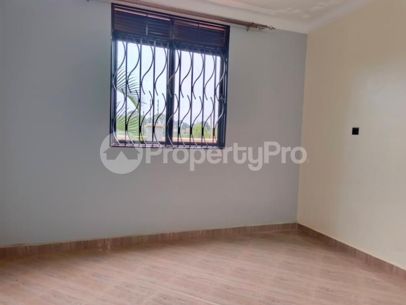 2 bedroom Apartment Block Apartment for rent namugongo road Wakiso Central - 12