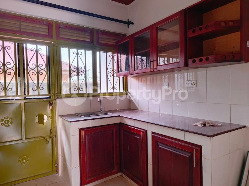 Bungalow Apartment for rent Bweyogerere road Wakiso Central - 2
