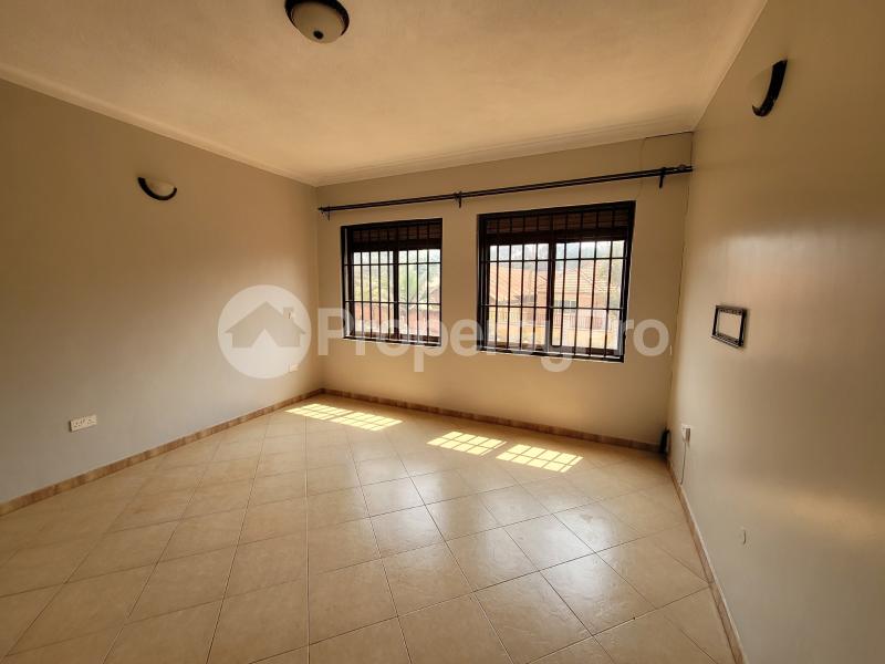 2 bedroom Apartment Block Apartment for rent kisaasi road Kisaasi Kampala Central - 6