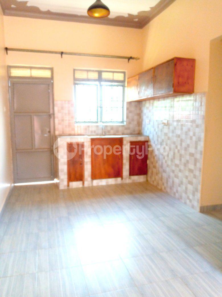 2 bedroom Bungalow Apartment for rent kiteetikka road Gayaza Wakiso Central - 4