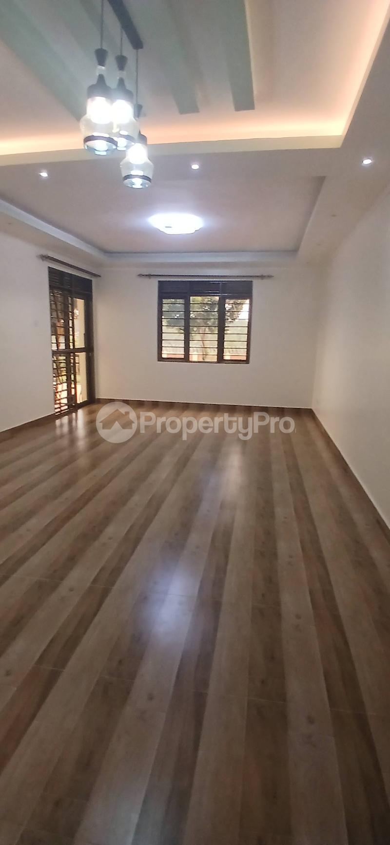 3 bedroom Apartment Block Apartment for rent Kira road Kira Wakiso Central - 3