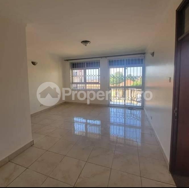 3 bedroom Apartment Block Apartment for rent najjera road Wakiso Central - 2