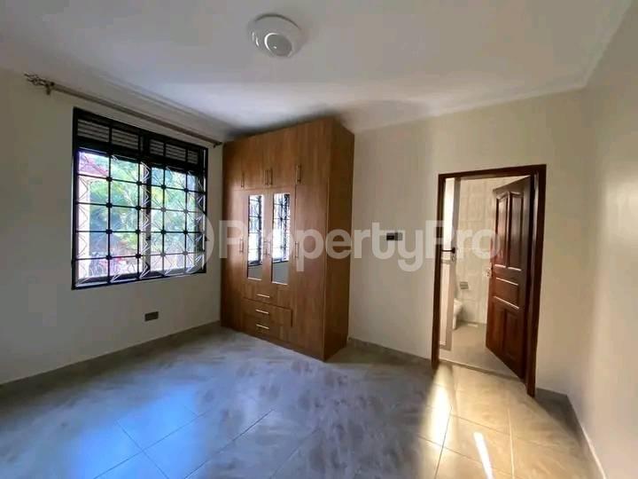 3 bedroom Apartment Block Apartment for rent ntinda road Kampala Central - 9