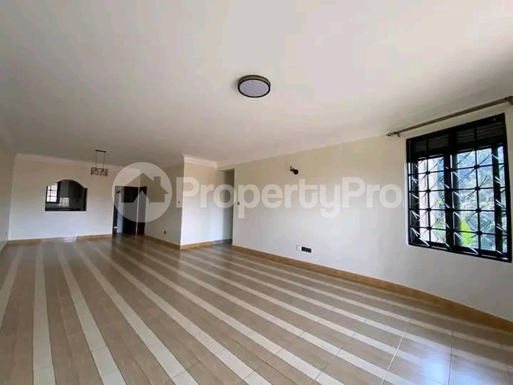 3 bedroom Apartment Block Apartment for rent ntinda road Kampala Central - 13