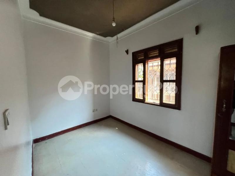 3 bedroom Apartment Block Apartment for rent Bweyogerere road Wakiso Central - 5