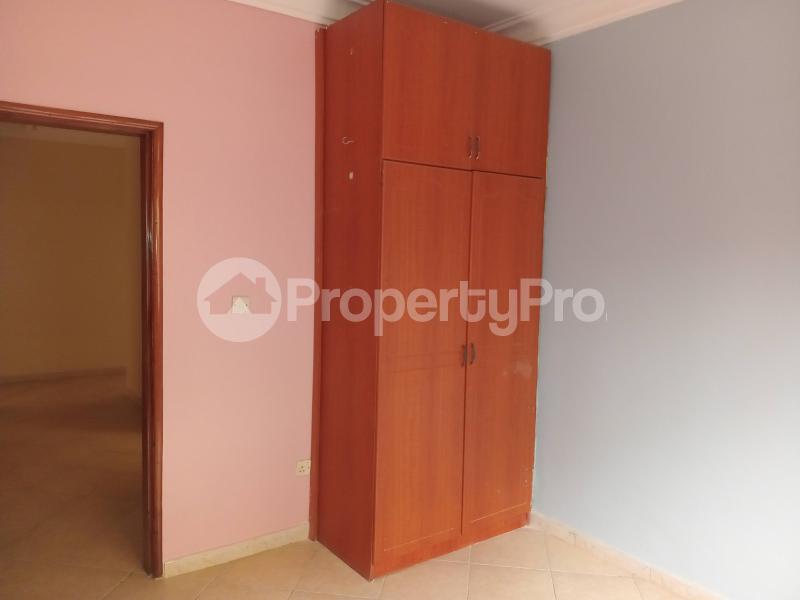 4 bedroom Apartment Block Apartment for rent Kyaliwajjala road Wakiso Central - 7