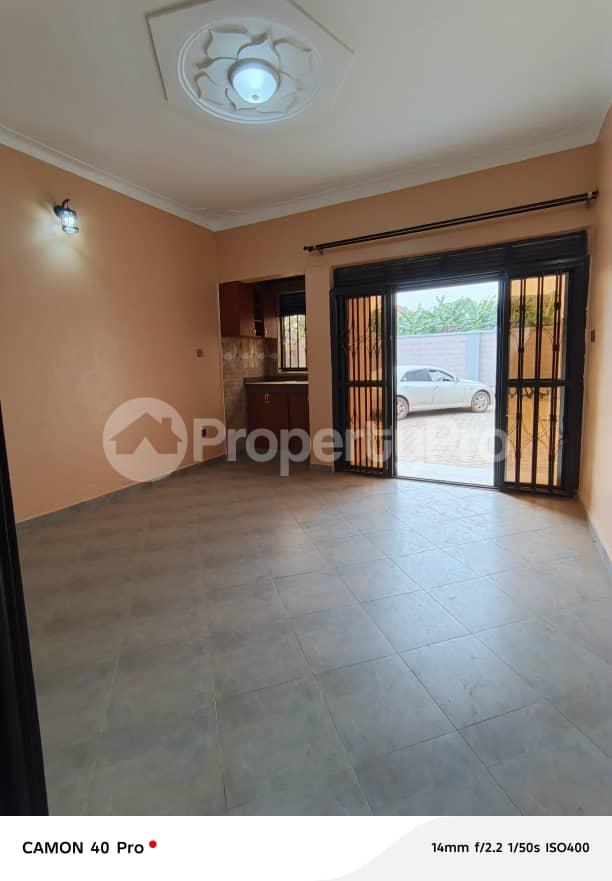 1 bedroom mini flat  Bungalow Apartment for rent Kisaasi road  Kisaasi Kampala Central - 3