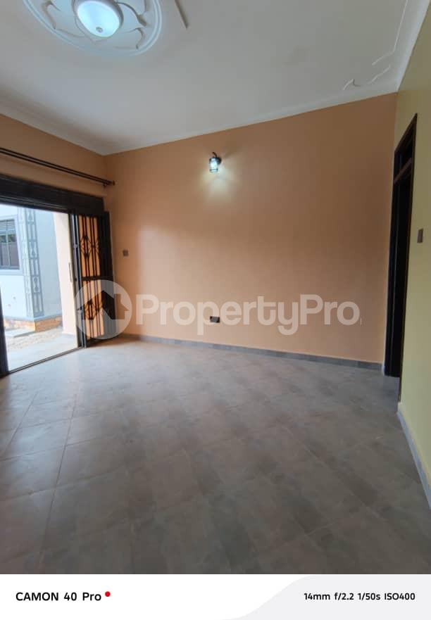 1 bedroom mini flat  Bungalow Apartment for rent Kisaasi road  Kisaasi Kampala Central - 4