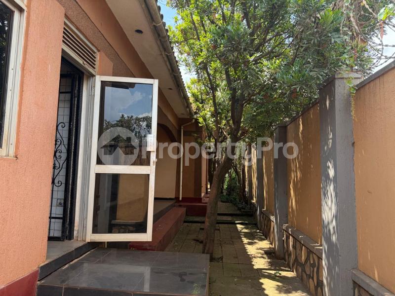 10 bedroom Commercial Property for sale Mengo Kampala Central Kampala Central - 3