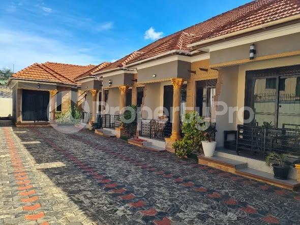 1 bedroom mini flat  Bungalow Apartment for rent Kira road Kira Wakiso Central - 3