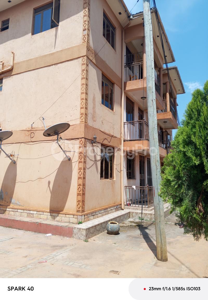 2 bedroom Apartment for rent Bweyogerere road  Kampala Central Kampala Central - 0