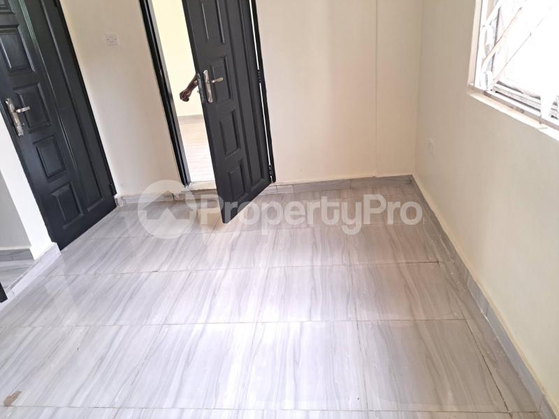 2 bedroom Bungalow Apartment for rent sonde road Wakiso Central - 11