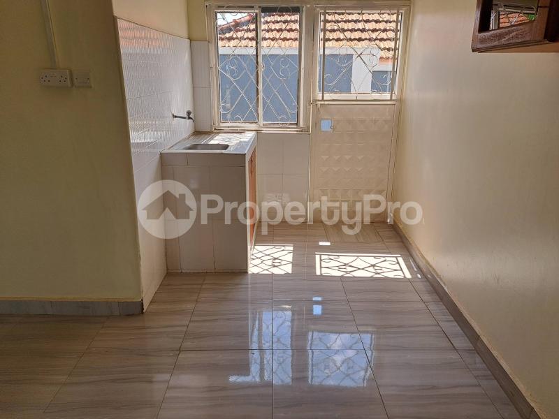 2 bedroom Bungalow Apartment for rent sonde road Wakiso Central - 10