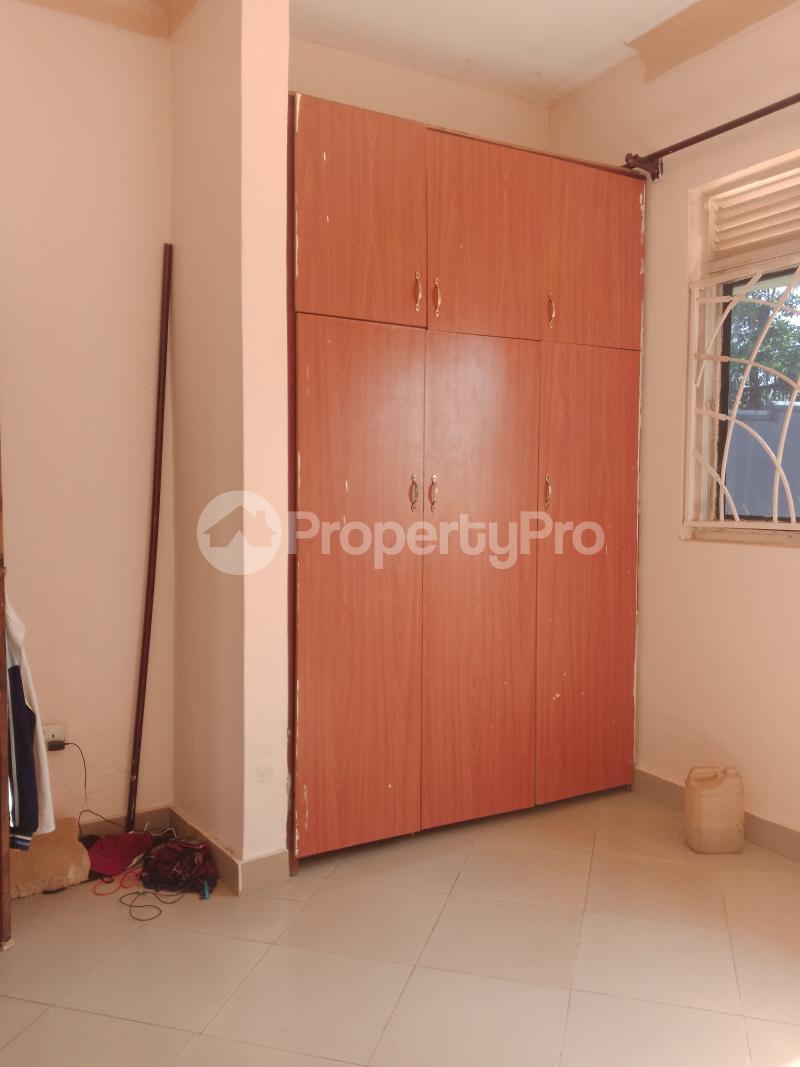 1 bedroom mini flat  Bungalow Apartment for rent Kyaliwajjala road  Kampala Central Kampala Central - 3