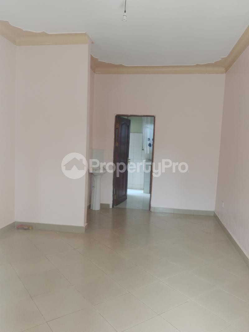 1 bedroom mini flat  Bungalow Apartment for rent Kyaliwajjala road  Kampala Central Kampala Central - 5