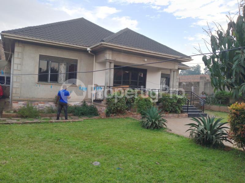 3 bedroom Bungalow Apartment for sale Kira kitukutwe  Kira Wakiso Central - 2