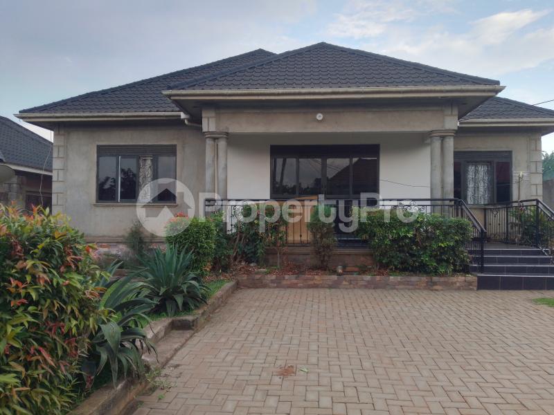 3 bedroom Bungalow Apartment for sale Kira kitukutwe  Kira Wakiso Central - 3