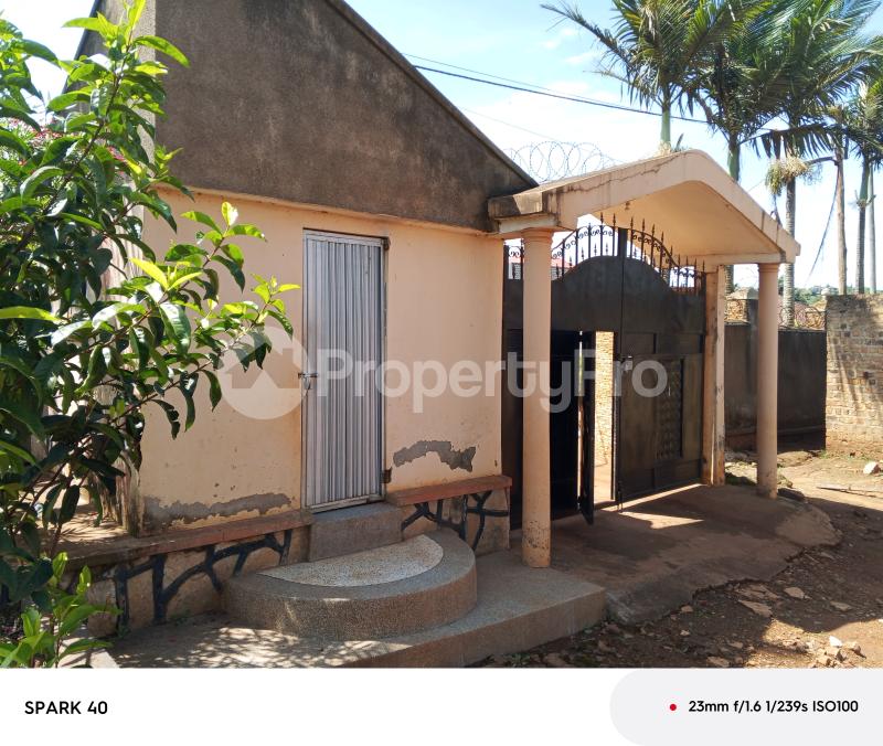 3 bedroom Bungalow Apartment for sale Kira nsaza road  Kampala Central Kampala Central - 11