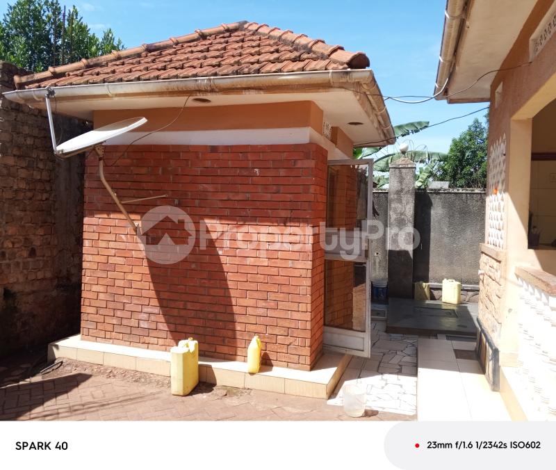3 bedroom Bungalow Apartment for sale Kira nsaza road  Kampala Central Kampala Central - 7