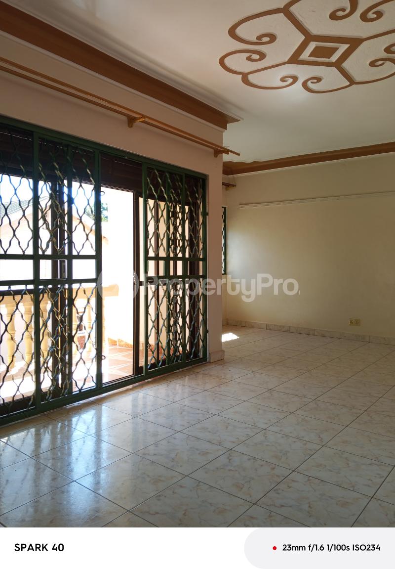 3 bedroom Apartment for rent Mbalwa road  Kampala Central Kampala Central - 4
