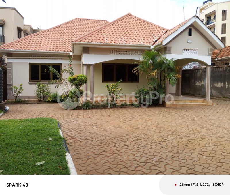4 bedroom Bungalow Apartment for rent Kyaliwajjala  Kampala Central Kampala Central - 4